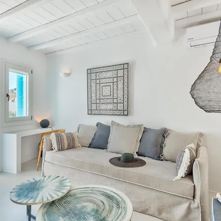 Mykonian Mews Luxury