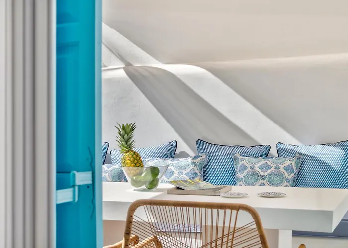 Mykonian Mews Luxury Villa Psarou (Mykonos)