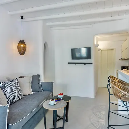 Mykonian Mews Luxury *