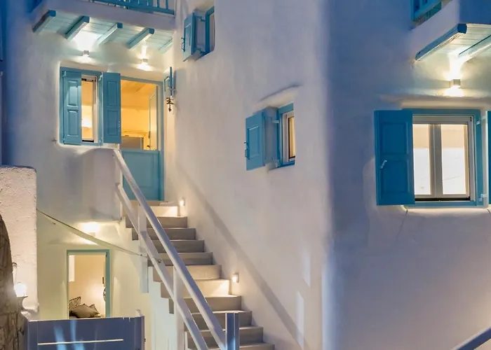 Mykonian Mews Luxury Villa Psarrou