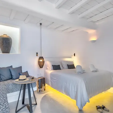Mykonian Mews Luxury Villa